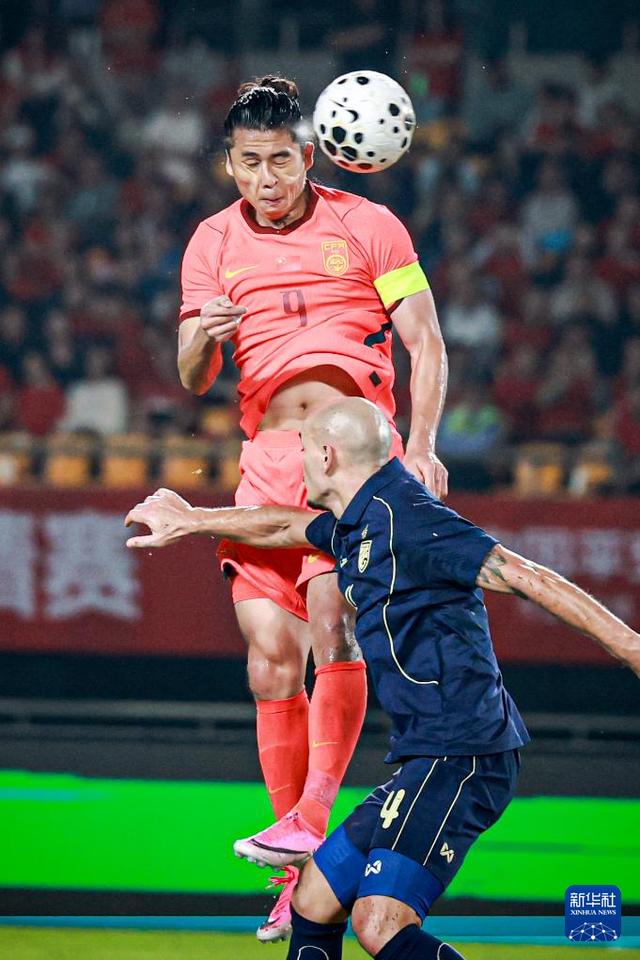 总价1.2亿镑!跟队确认:利物浦超1亿镑+2000万镑浮动签巴尔科拉